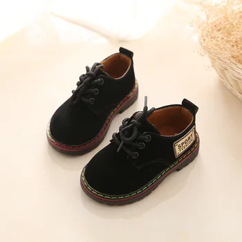 Pohodlný deti 2019 nových prírastkov kožené dieťa topánky móda mäkké dno dieťa boys kožené topánky veľkosť 21-25 byt s chlapci topánky
