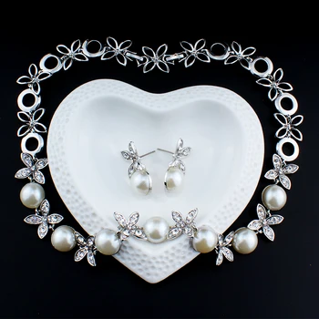 Náhrdelník Náušnice Simulované Pearl Šperky Sady Pre Ženy, Svadobné Svadobné Doplnky Strany Napodobňované Crystal Prívesok Dropshipping