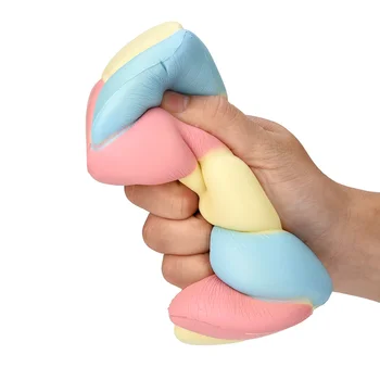 1pc Rainbow marshmallow Dizajn Zábavné Prebiť relaxačná Hračky 14.5 cm Rozmliaždeniu Točil Cukru Voňajúce Rozmliaždeniu Pomaly Rastúce Squeeze Hračky #YL
