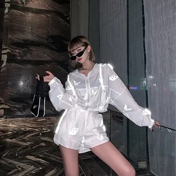 Dvoch-dielny oblek žena 2020 lete nové opaľovací krém motýľ reflexné voľné priedušná s kapucňou klimatizácia oblečenie bunda