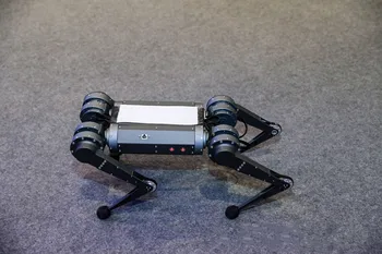 Vyvinutý na základe MIT gepard quadruped robot Elektrický pohon Mini robot Cheetah Bionic robot boston dynami