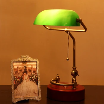Klasické čínske retro zelená stolná lampa s potiahnite reťaz prepínač sklenené tienidlo dreva šasi Kovový držiak, písací stôl svetlo pre spálne