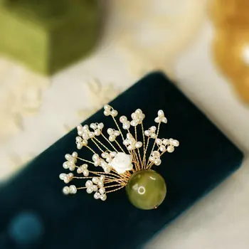 Veľkoobchodná cena super kvalita šperky, ručne vyrábané prírodné perly kamenný kvet retro šaty brošne módny šperk príslušenstvo