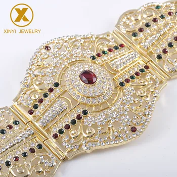 Móda aristocrat cut-out dlhý rukáv dámske svadobné šaty kovových pásov farebné drahokamu strany, svadobné šperky, dekorácie pásu