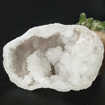 300-350 g prírodný Biely achát geode crystal klastra Hojnosť feng shui dekoračný kameň kameňov