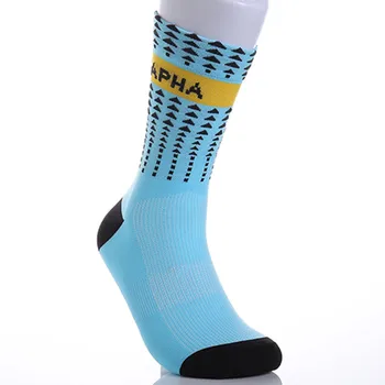 2018 nové Profesionálne značky športové ponožky Chrániť nohy priedušná odvod ponožky populárne cyklistické ponožky, kompresné ponožky