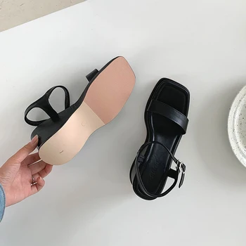 Klasiky Sandále Ženy Platformu Klinu Topánky Členok Popruh Žena Black Lete Papuče Svetlo Jediným Luxusné Značky Návrhár Obuvi Žena