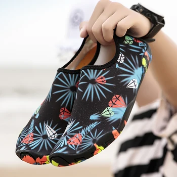 Vodné topánky nové pláž, kúpanie športová obuv proti prúdu fitness joga obuv muži a ženy, rýchle sušenie priedušná non-slip soft topánky