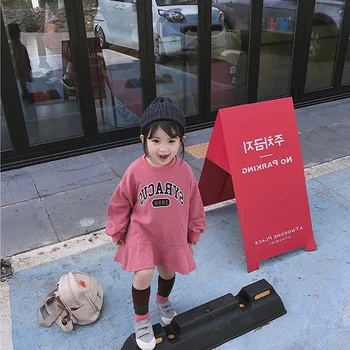 2018 Jeseň Nový Príchod kórejská verzia bavlna Voľné štýle all-zápas bežné Písmená tlačené mikina s kapucňou pre roztomilý módne dieťa dievčatá