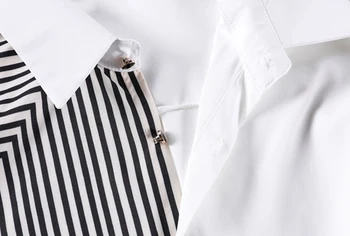 [EAM] Ženy Biely Vzor Vytlačené Nepravidelný Blúzka Nové Klope Dlhý Rukáv Voľné Nosenie Tričko Fashion Príliv Jar Jeseň 2021 1DA517