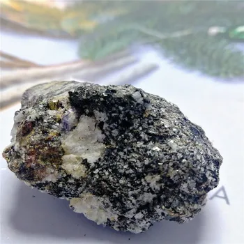 Prírodné Červené Honosné Crystal Minerálne Asociácie Korund symbiont Hrubý Kameň Vzor Crystal Rock Kamene, Vzácne Pôvodné Minerálne