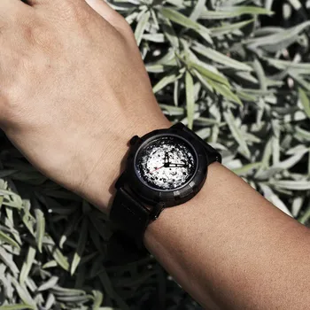 2021 Enmex kreatívny štýl v pohode náramkové hodinky tmavej hmoty koncept s koženým remienkom 5ATM nepremokavé Štýlový quartz hodinky
