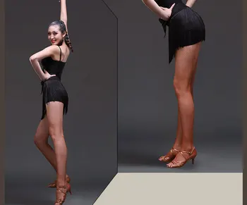 2019 Nové Lady Latin Dance Sukne Pre Dámske čierne strapec Štýly latinské Tanečné Šaty Súťaž/Prax Dancewear sukne S-2XL