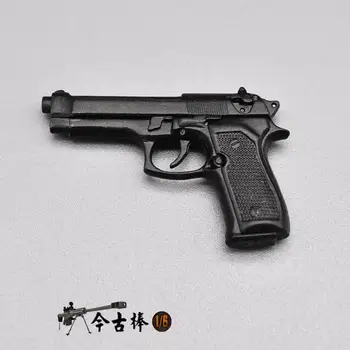 1/6 vojak Beretta M92F hračka pištole model 12 palcový muţi a ţeny vojak bábiky sú dostupné nie je reálne zbrane na sklade