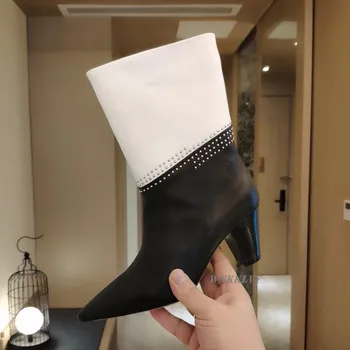 Spike Vysoké Podpätky krátke topánky, ženy ukázal prst pravej kože nity zmiešané farby členková obuv 2020 sexy dráhy topánky žena