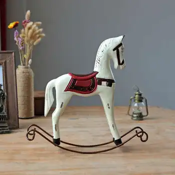 BUF Modernej Európy Štýl Drevený Kôň Socha Kreatívne Ručné Darček Domáce Dekorácie Príslušenstvo Kôň Ornament
