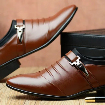 Taliansky British Originálne Kožené pánske topánky Kožené Ukázal Prst Mužov Šaty Topánky Business Svadobné Oxfords Formálne Topánky Pre Mužov