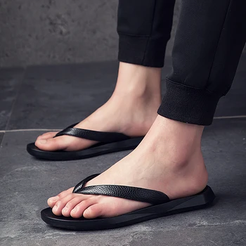 Módne Originálne kožené pánske flip-flops Vonkajšie nepremokavé Plážové sandále Lete Mužov Papuče Zapatos De Hombre plus veľkosť 37-45