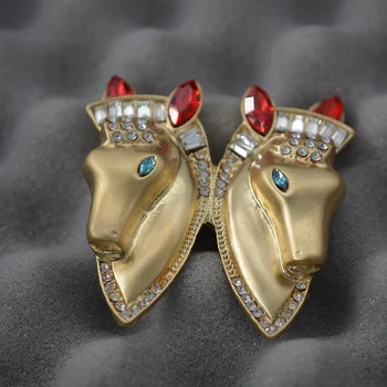 2019 Pani Európskych a Amerických retro double horse head crystal brošňa pin príslušenstvo vyhovovali darček