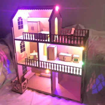 Domček pre bábiky s Nábytkom - 3 Podlažia, 5 Izieb a Výťah - s LED Osvetlenie