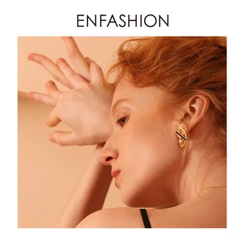 Enfashion Asymetrický Pearl Náušnice Pre Ženy Písmeno D Strapec Visieť Earings Nehrdzavejúcej Ocele Femme Šperky 2020 Pendientes E1019